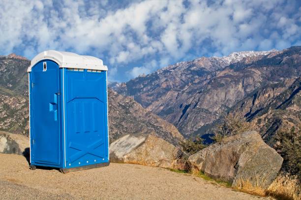 Best Portable bathroom rental  in Eau Claire, WI